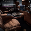 Vue de la Mercedes-Benz S-Class 2021 en extérieur, en mettant en valeur son design moderne et élégant.