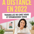 Intérieur d'une voiture de luxe avec un espace de travail à domicile
