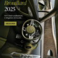 Intérieur luxueux de la Bugatti Brouillard 2025 avec des matériaux raffinés.