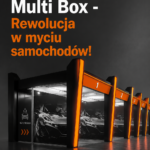 Une voiture de luxe avec un intérieur nettoyé grâce à la Myjnia Multi Box.