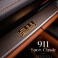 Intérieur luxueux de la Porsche 911 Sport Classic avec cuir et finitions élégantes